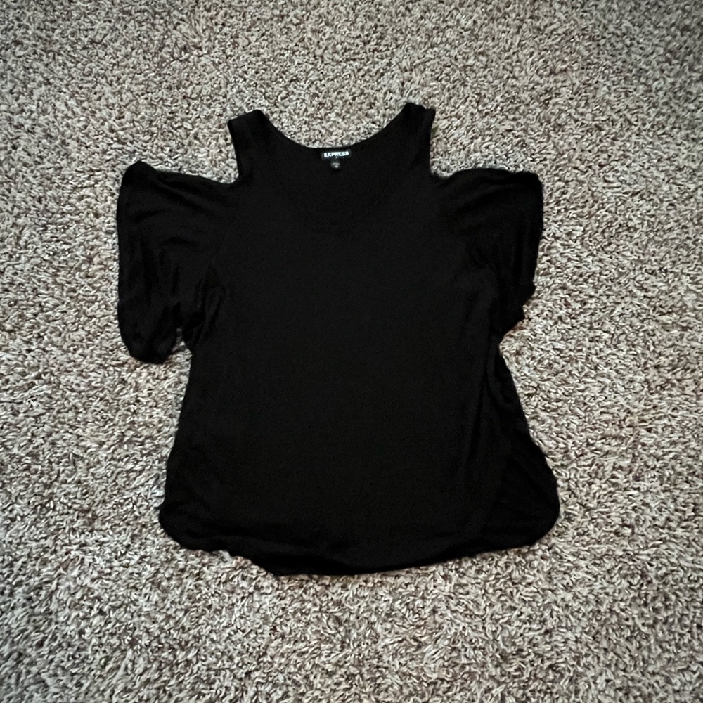 Express open shoulder short sleeve